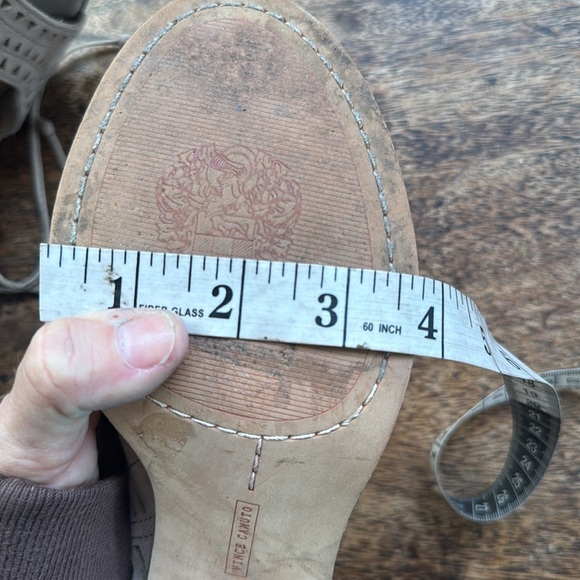 Vince Camuto Taupe Laser Cut Laced Boots Open Toe Block Heels Size 7.5-8 - Picture 8 of 10
